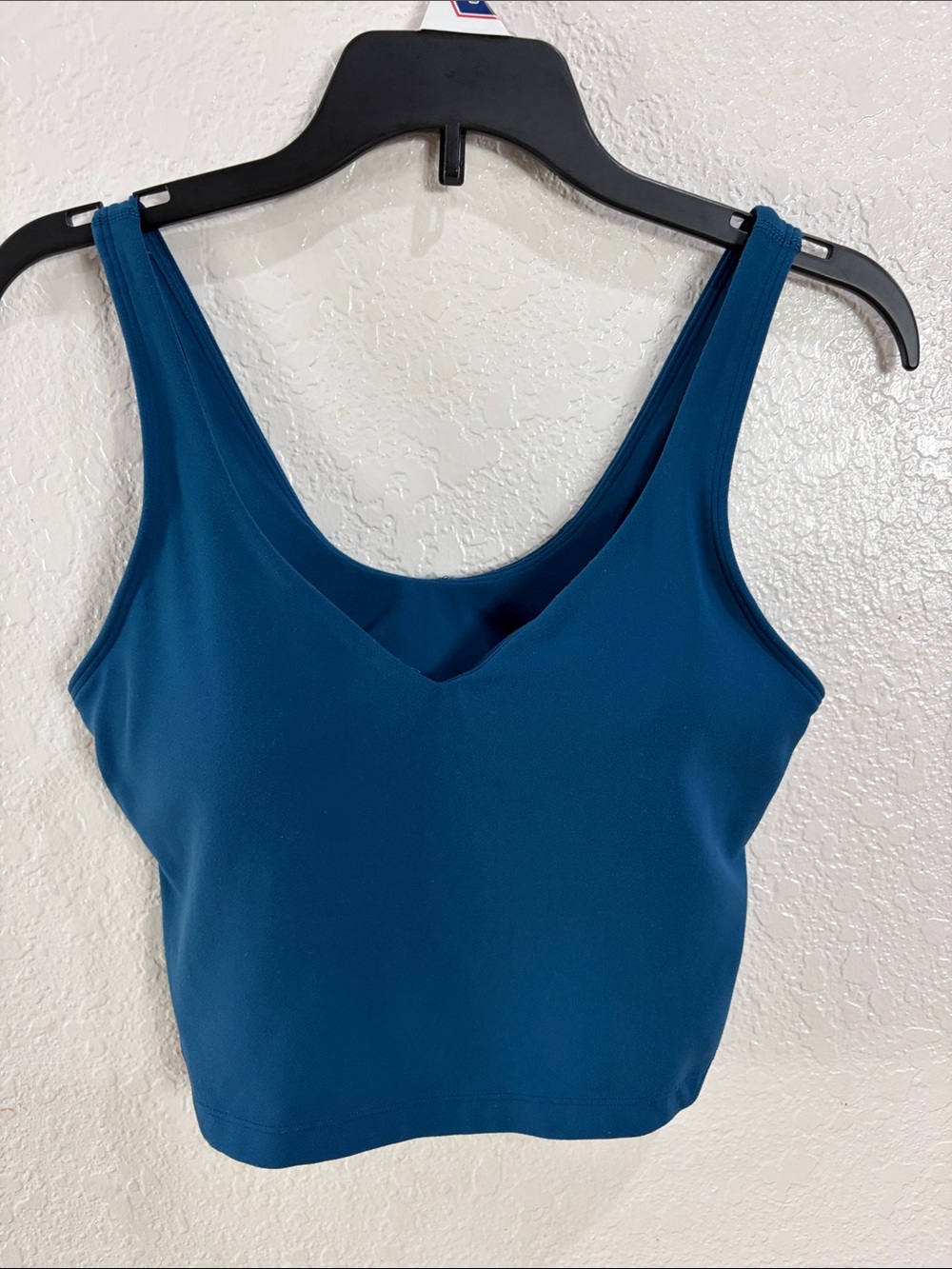 Lululemon,Size 4,Sleeveless V-Neck Crop Tank Top in Teal